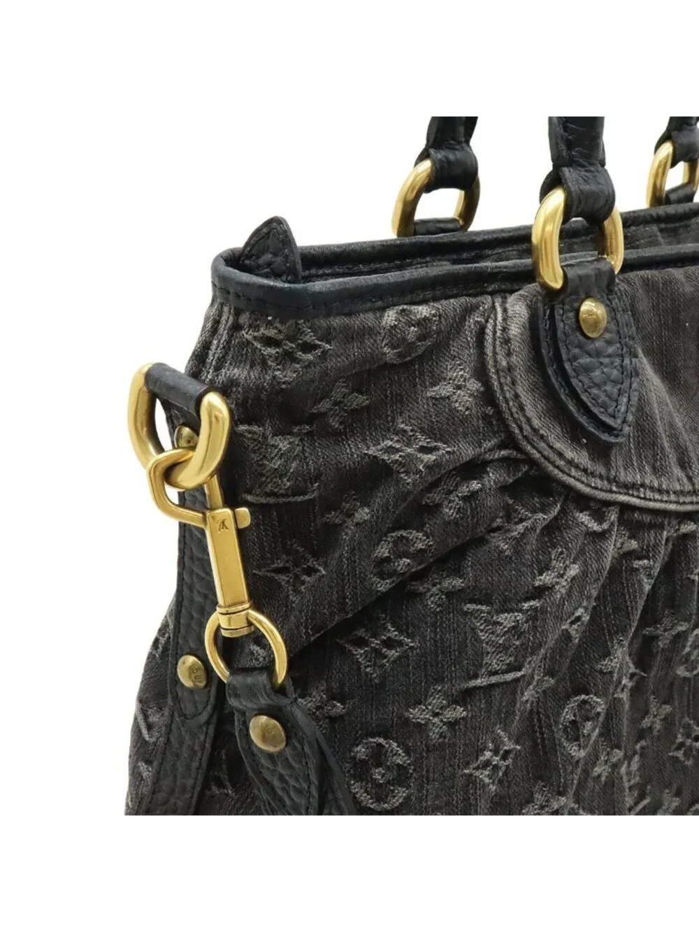 Louis Vuitton tone material made
